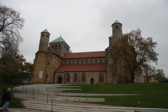 DEUTSCHLAND, Michaeliskirche in Hildesheim, ottonischer Baustil aus dem Jahr 1010
